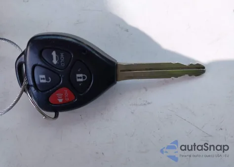 2011 Toyota Avalon z USA, uszkodzony, nr VIN 4T1BK3DB8BU416904